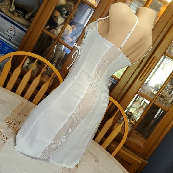 Traffic Stopping Super Sexy Sundress!!! - Picture 4 of 13